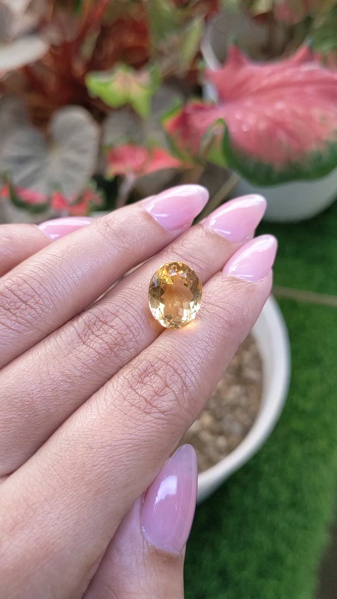 7.90 Ct. Yellow Citrine from Ceylon (Sri Lanka) Size Video