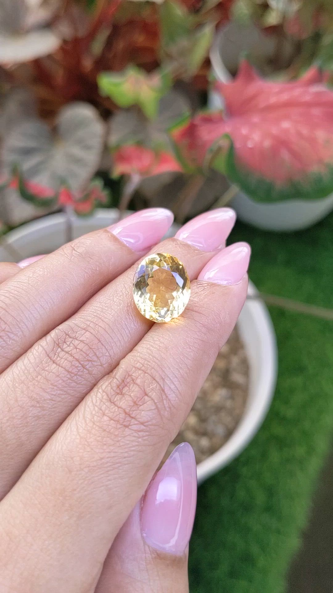 8.86 Ct. Yellow Citrine from Ceylon (Sri Lanka) Size Video