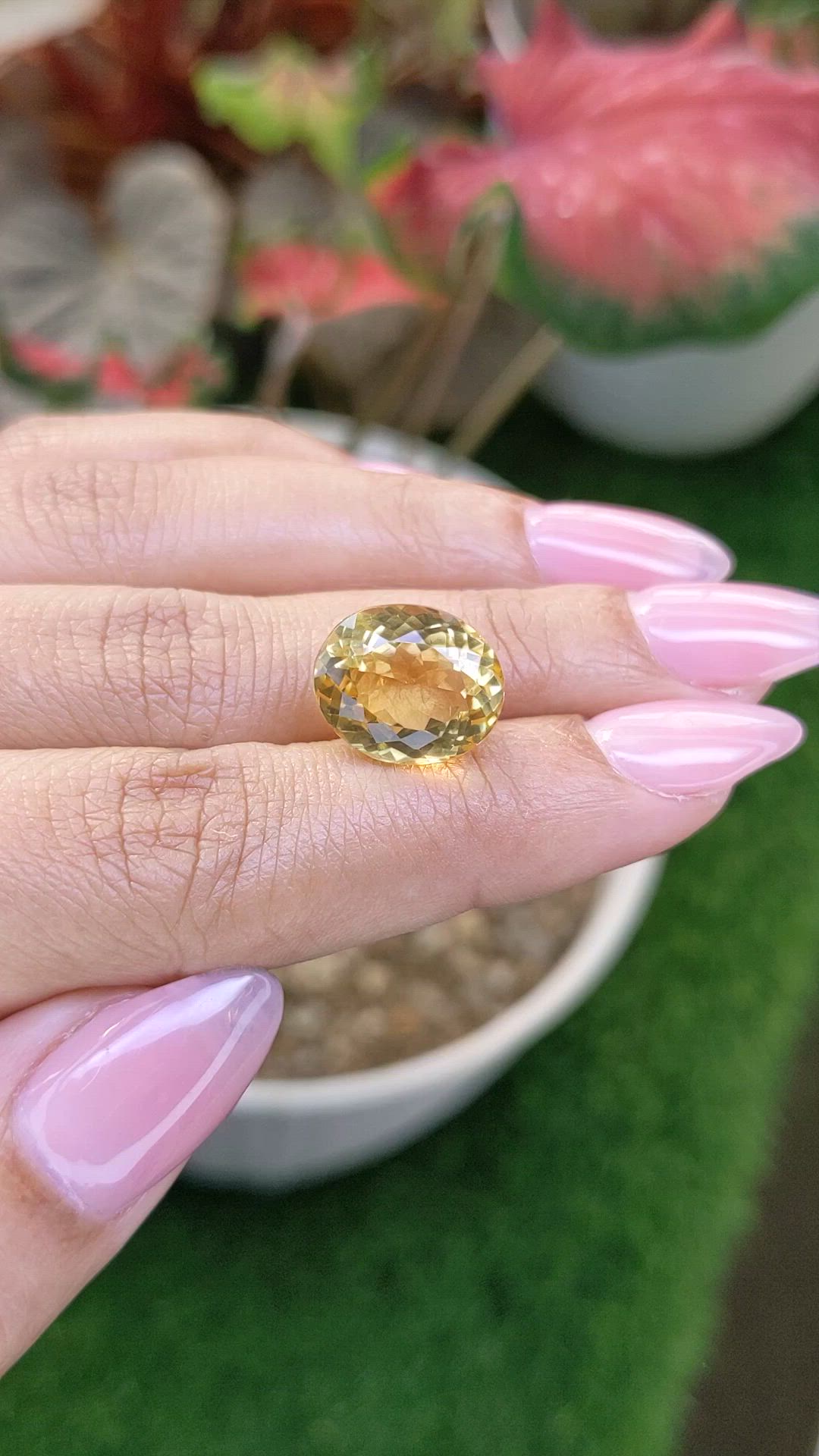 8.86 Ct. Yellow Citrine from Ceylon (Sri Lanka) Size Video