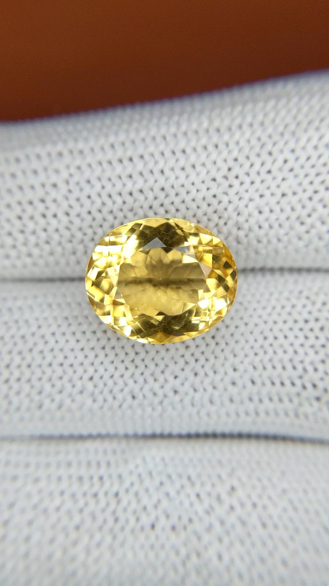 8.86 Ct. Yellow Citrine from Ceylon (Sri Lanka) Size Video