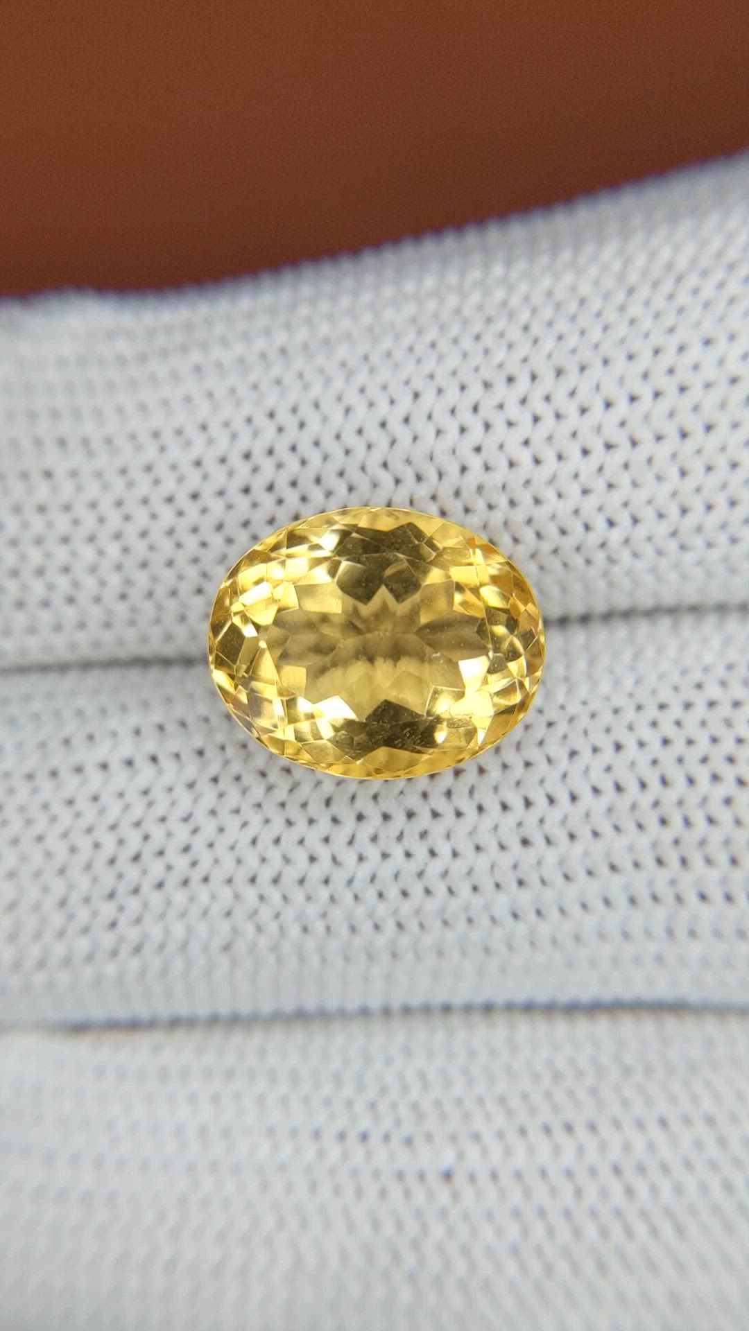 7.21 Ct. Yellow Citrine from Ceylon (Sri Lanka) Size Video