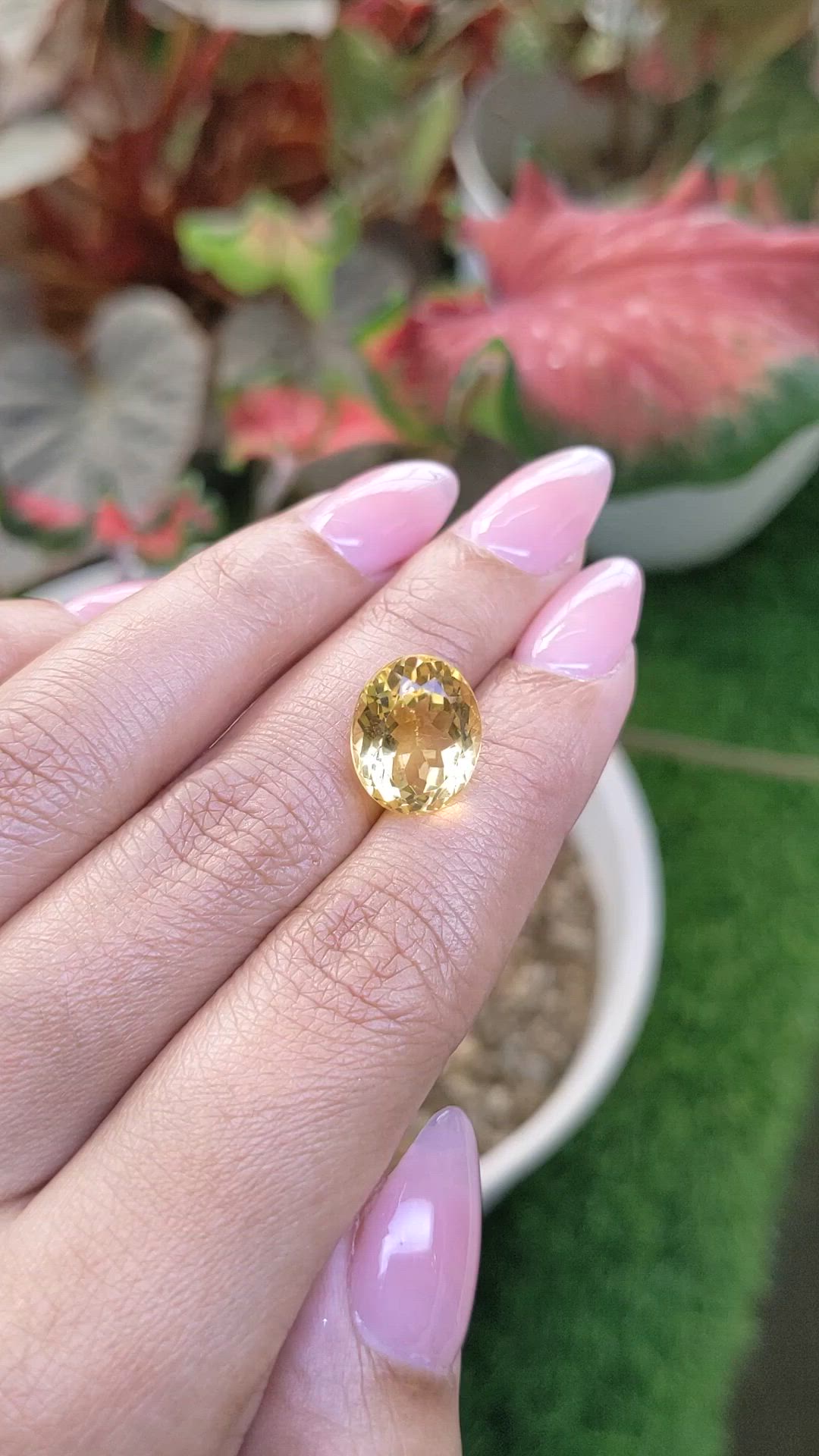 7.21 Ct. Yellow Citrine from Ceylon (Sri Lanka) Size Video