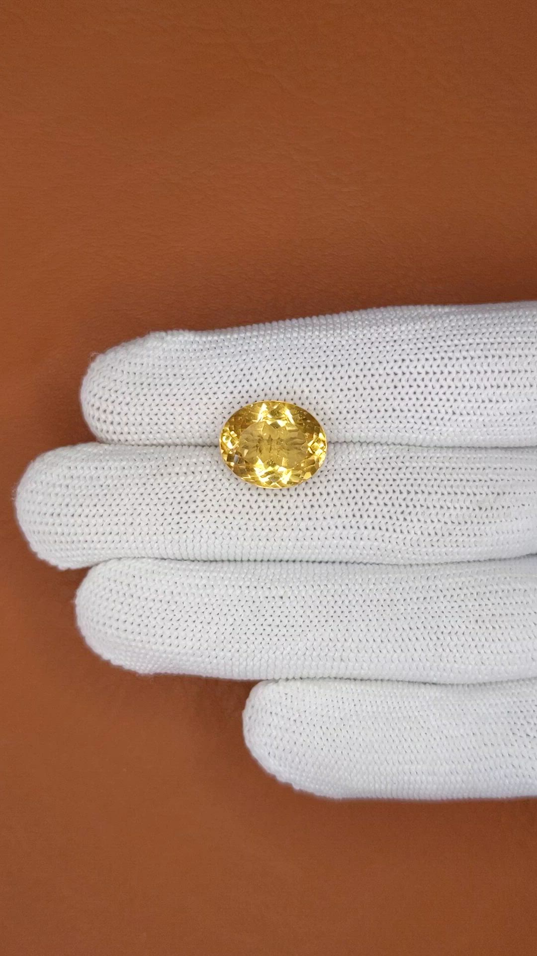 8.52 Ct. Yellow Citrine from Ceylon (Sri Lanka) Size Video