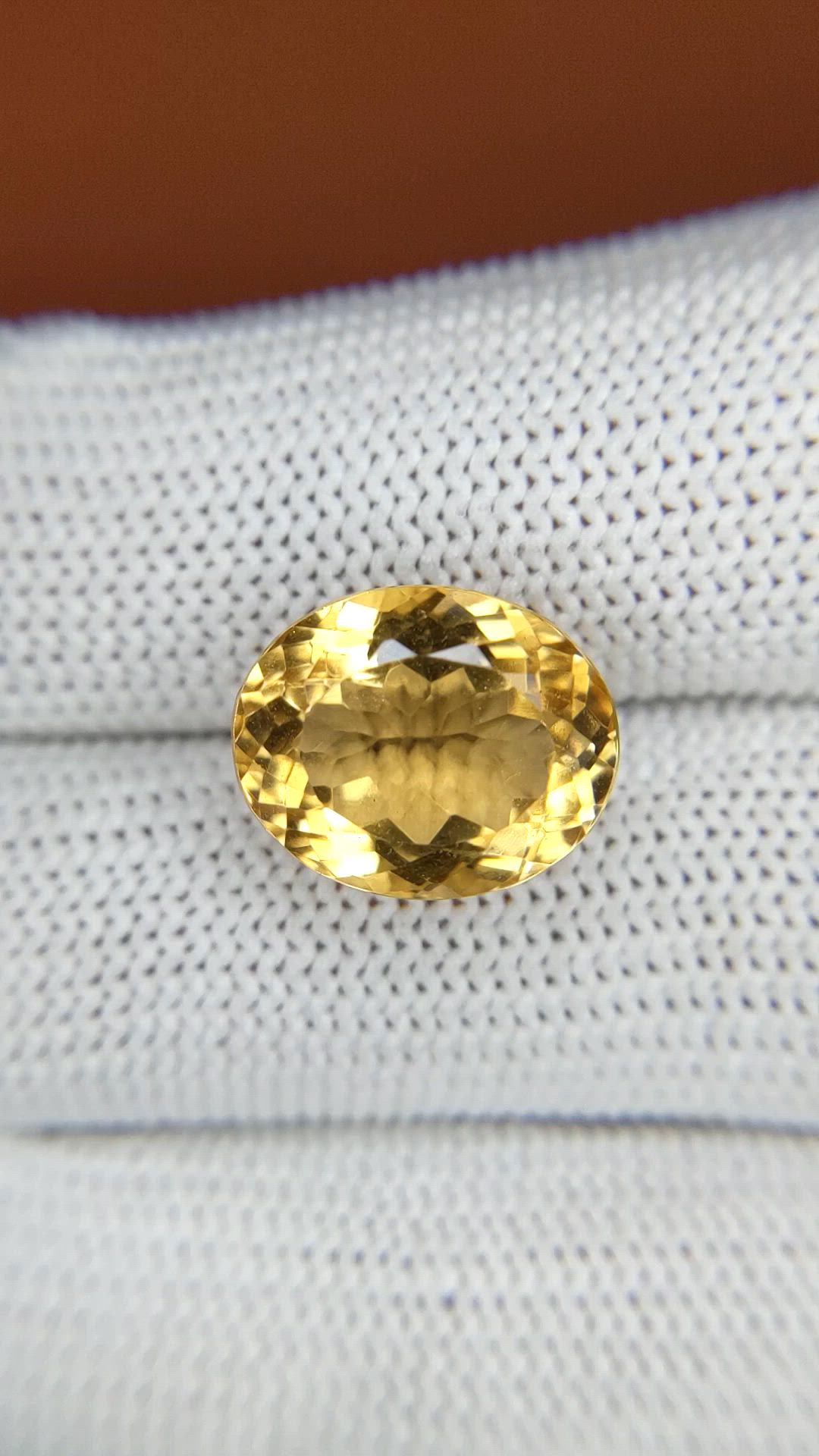 8.52 Ct. Yellow Citrine from Ceylon (Sri Lanka) Size Video