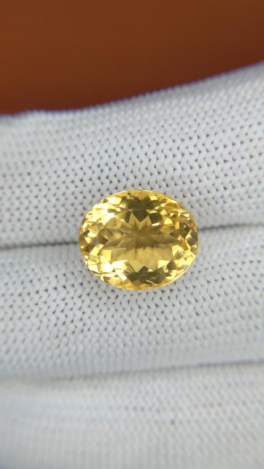 8.05 Ct. Yellow Citrine from Ceylon (Sri Lanka) Size Video