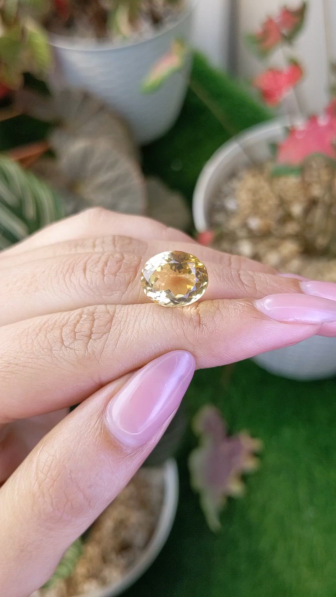 8.05 Ct. Yellow Citrine from Ceylon (Sri Lanka) Size Video