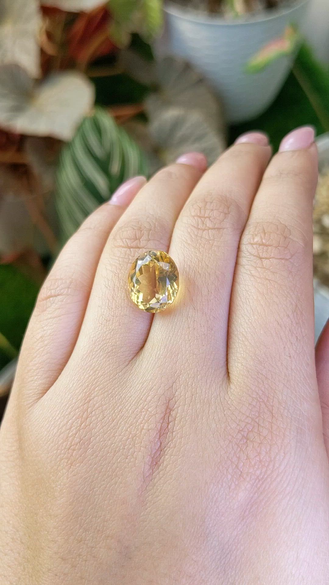 8.05 Ct. Yellow Citrine from Ceylon (Sri Lanka) Size Video