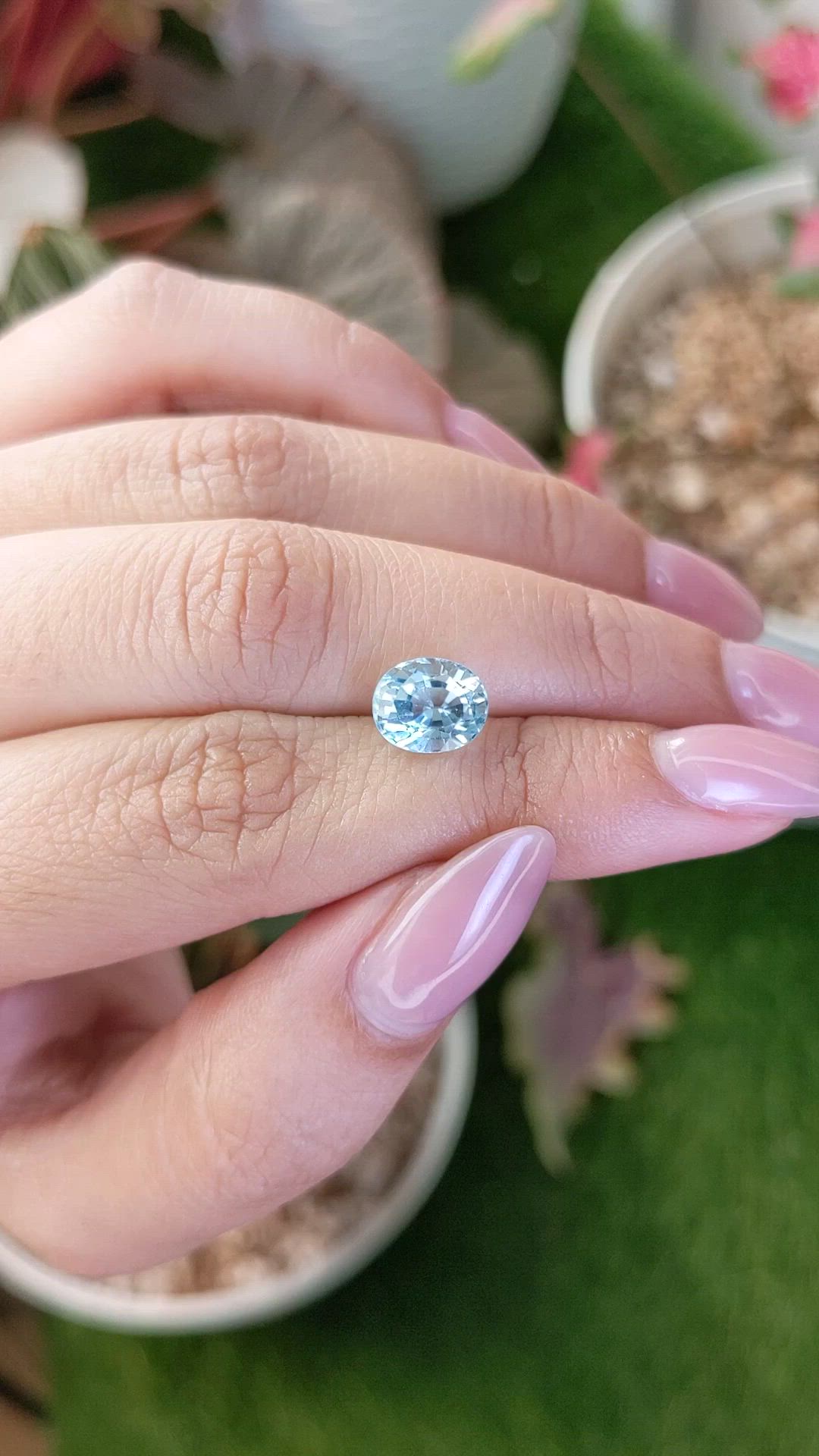 2.73 Ct. Sky Blue Topaz from Ceylon (Sri Lanka) Size Video