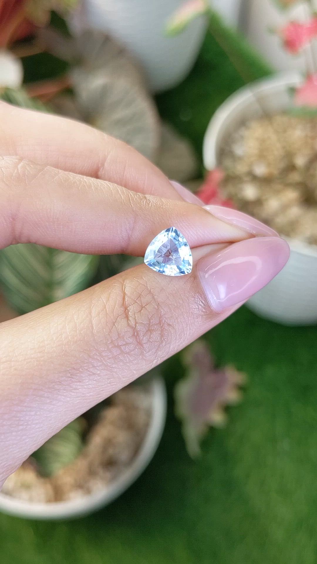 2.49 Ct. Sky Blue Topaz from Ceylon (Sri Lanka) Size Video