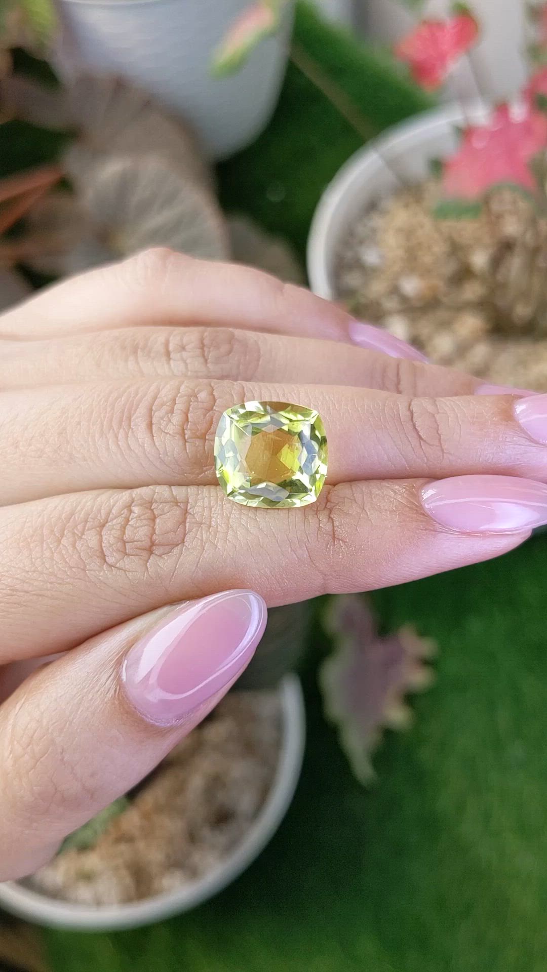7.10 Ct. Lemon Quartz from Madagascar Size Video
