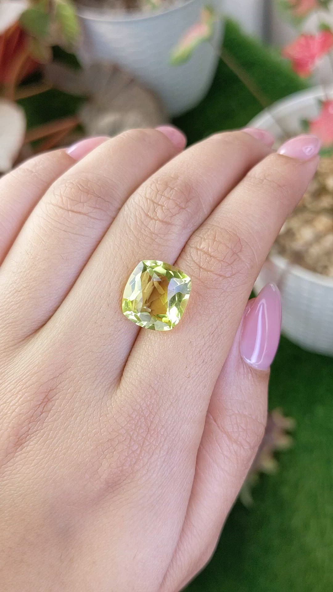 7.10 Ct. Lemon Quartz from Madagascar Size Video