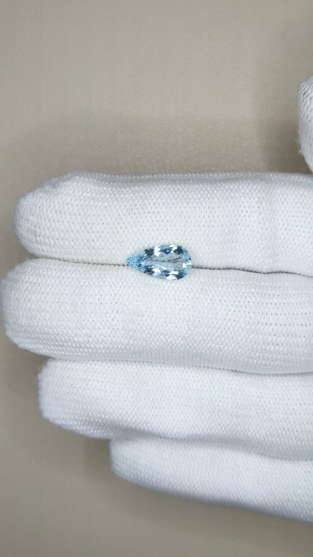 1.27 Ct. Blue Aquamarine from Nigeria Size Video