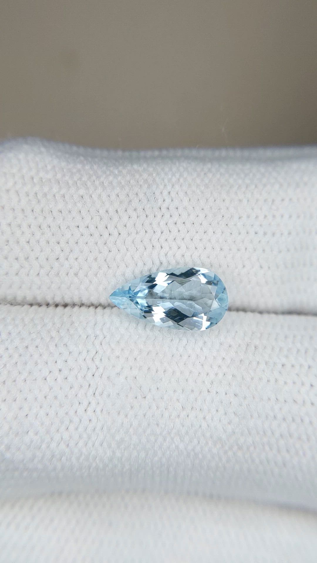 1.27 Ct. Blue Aquamarine from Nigeria Size Video