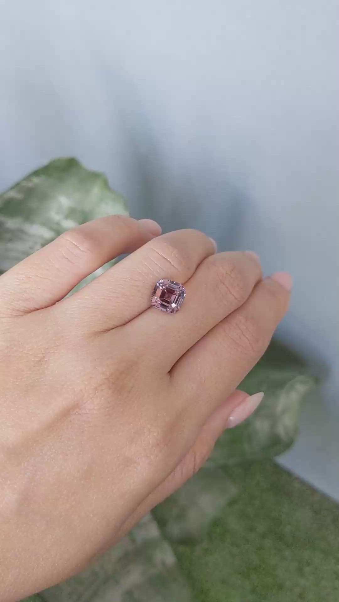 3.94 Ct. Purplish Pink Spinel from Burma (Myanmar) Size Video