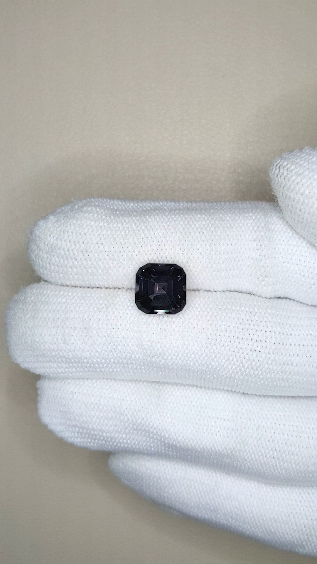 3.81 Ct. Greyish Violet Spinel from Burma (Myanmar) Size Video