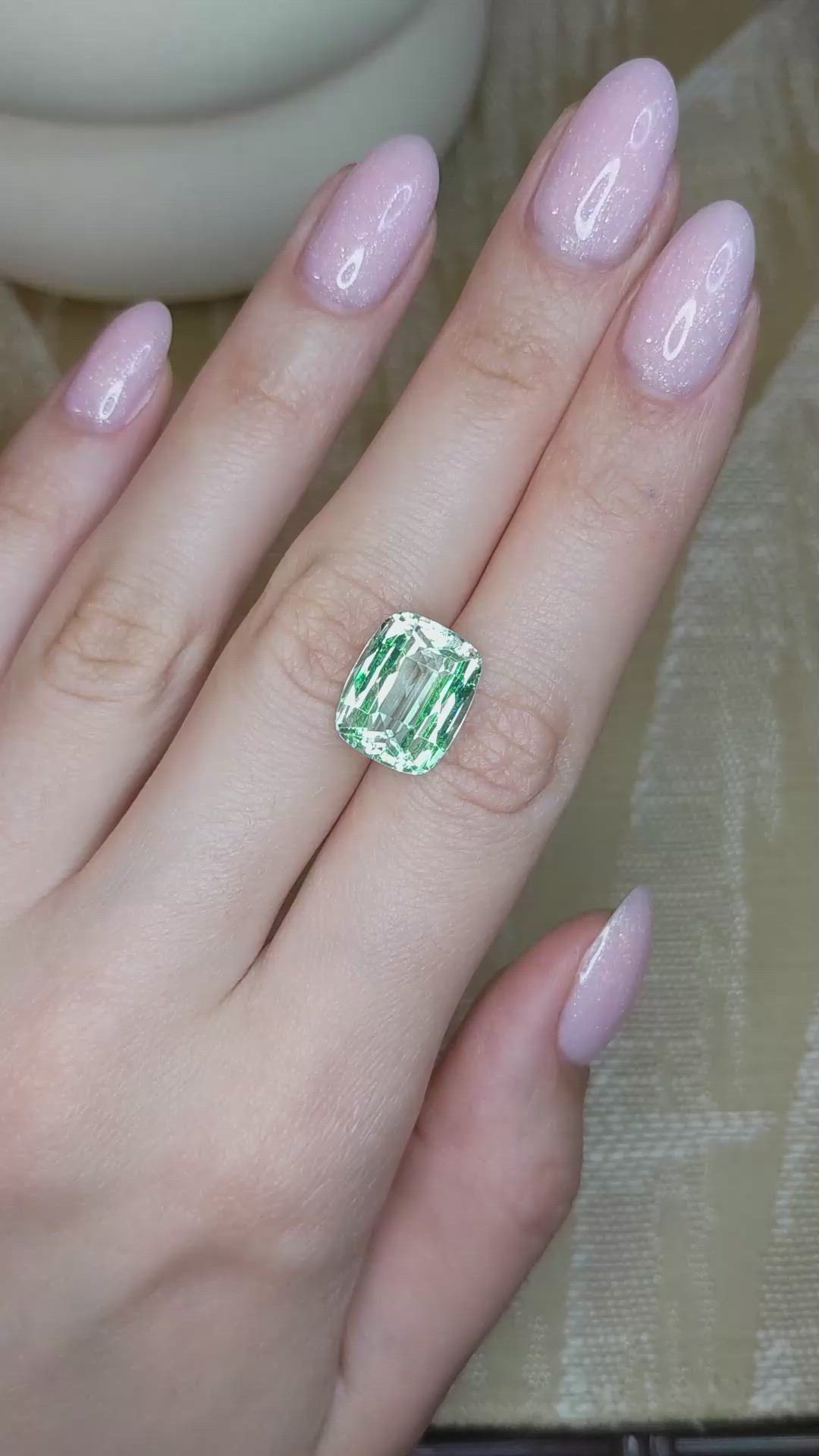10.90 Ct. Green Beryl from Ceylon (Sri Lanka) Size Video