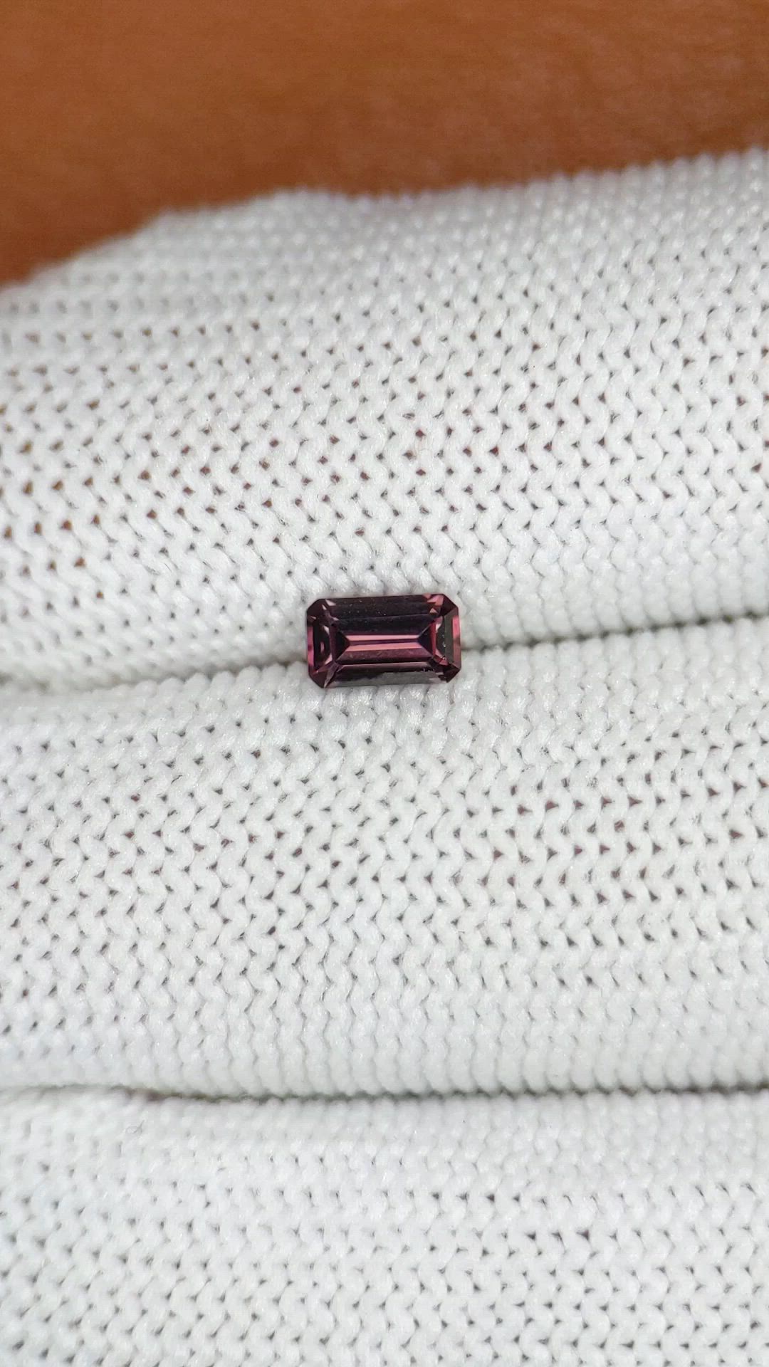 0.55 Ct. Purplish Pink Spinel from Ceylon (Sri Lanka) Size Video