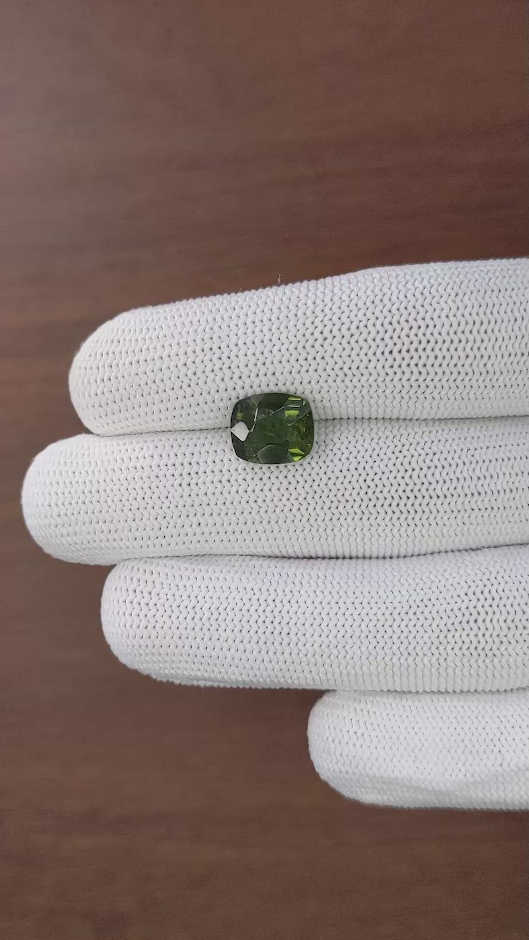 5.58 Ct. Yellowish Green Tourmaline from Ceylon (Sri Lanka) Size Video