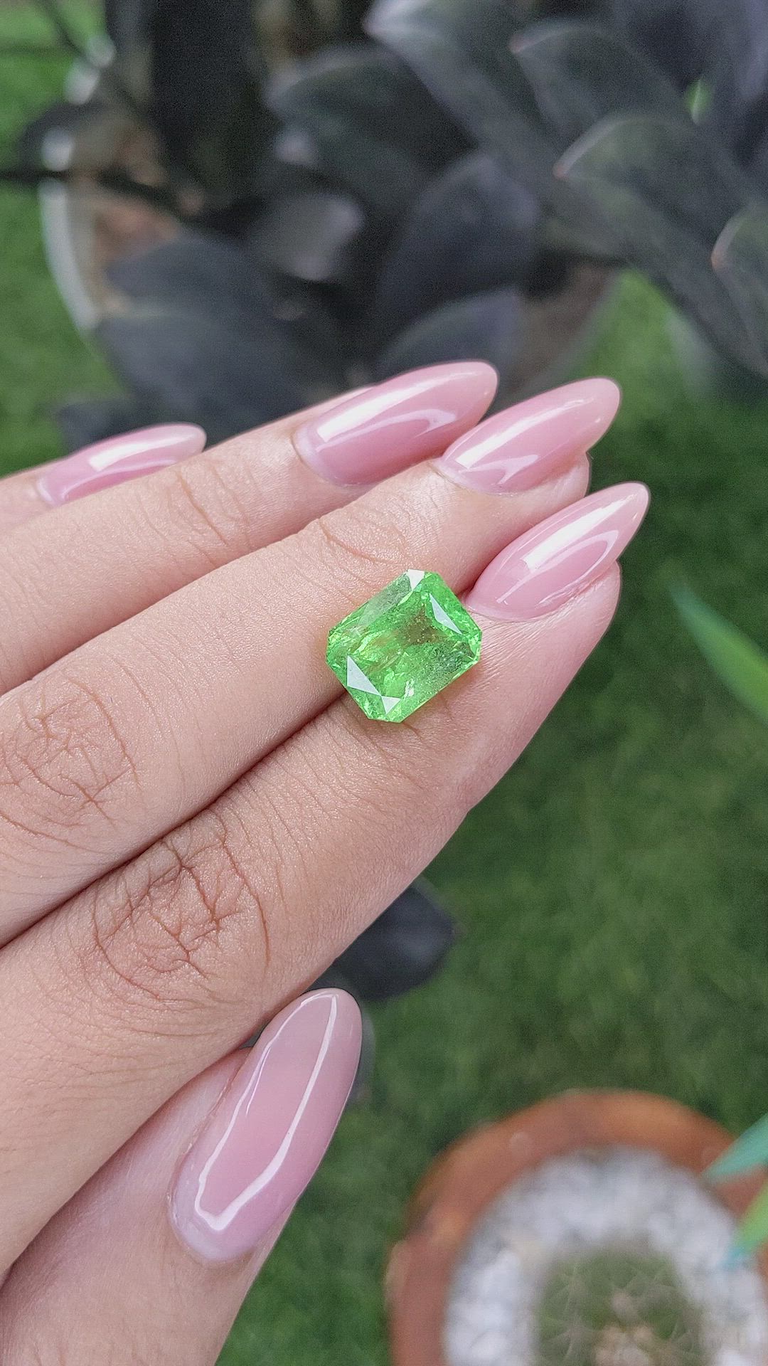 5.68 Ct. Tsavorite Garnet from Tanzania Size Video