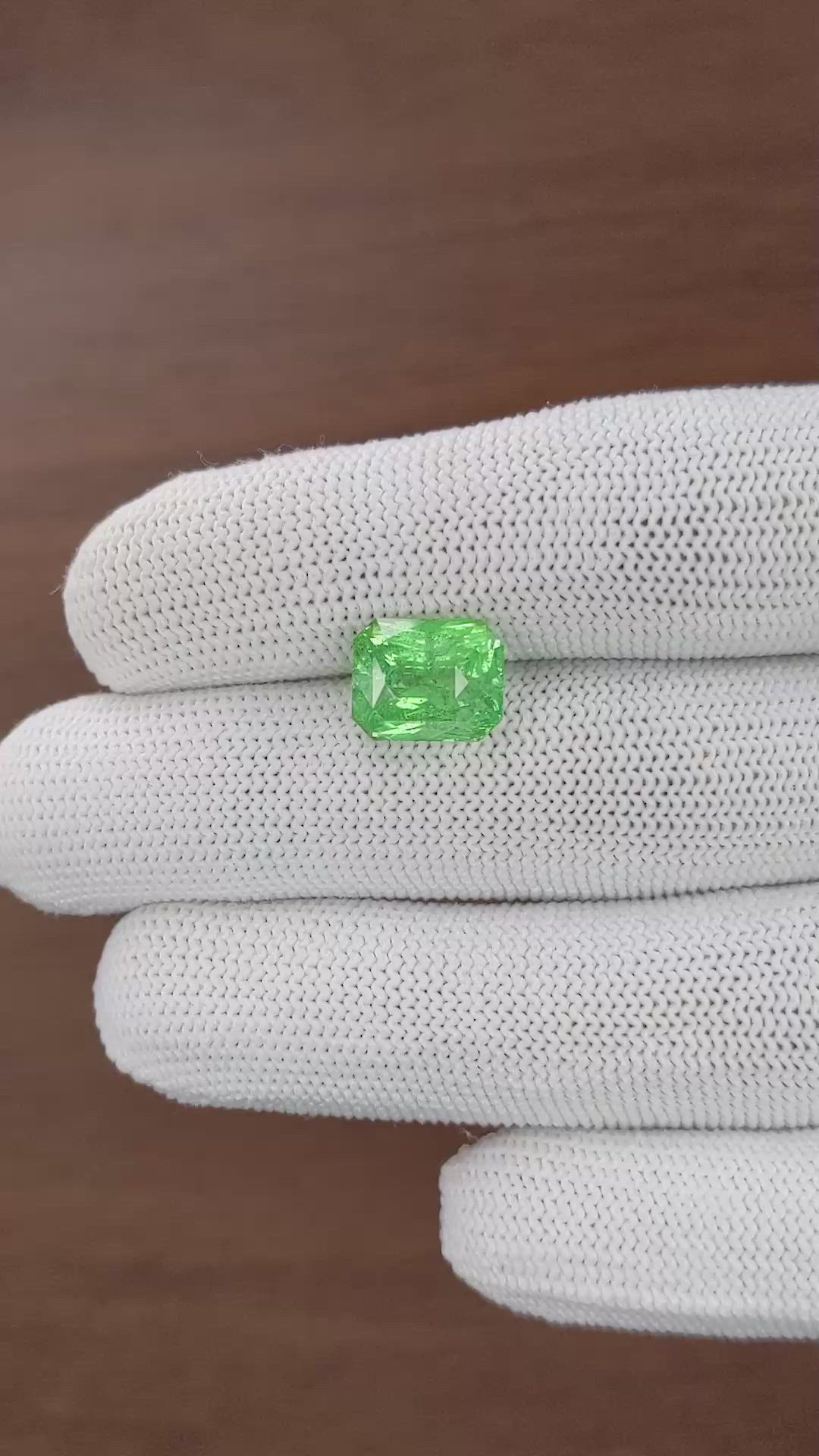 5.68 Ct. Tsavorite Garnet from Tanzania Size Video