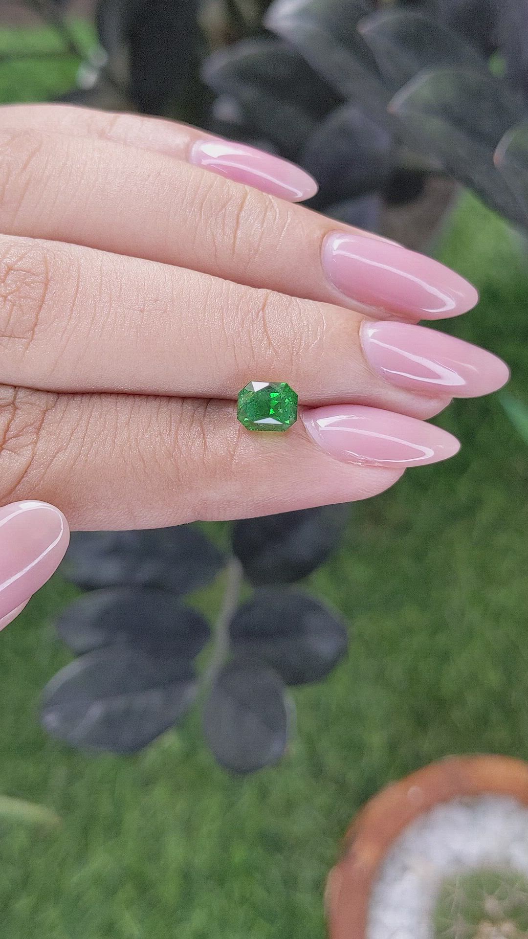 1.40 Ct. Tsavorite Garnet from Tanzania Size Video