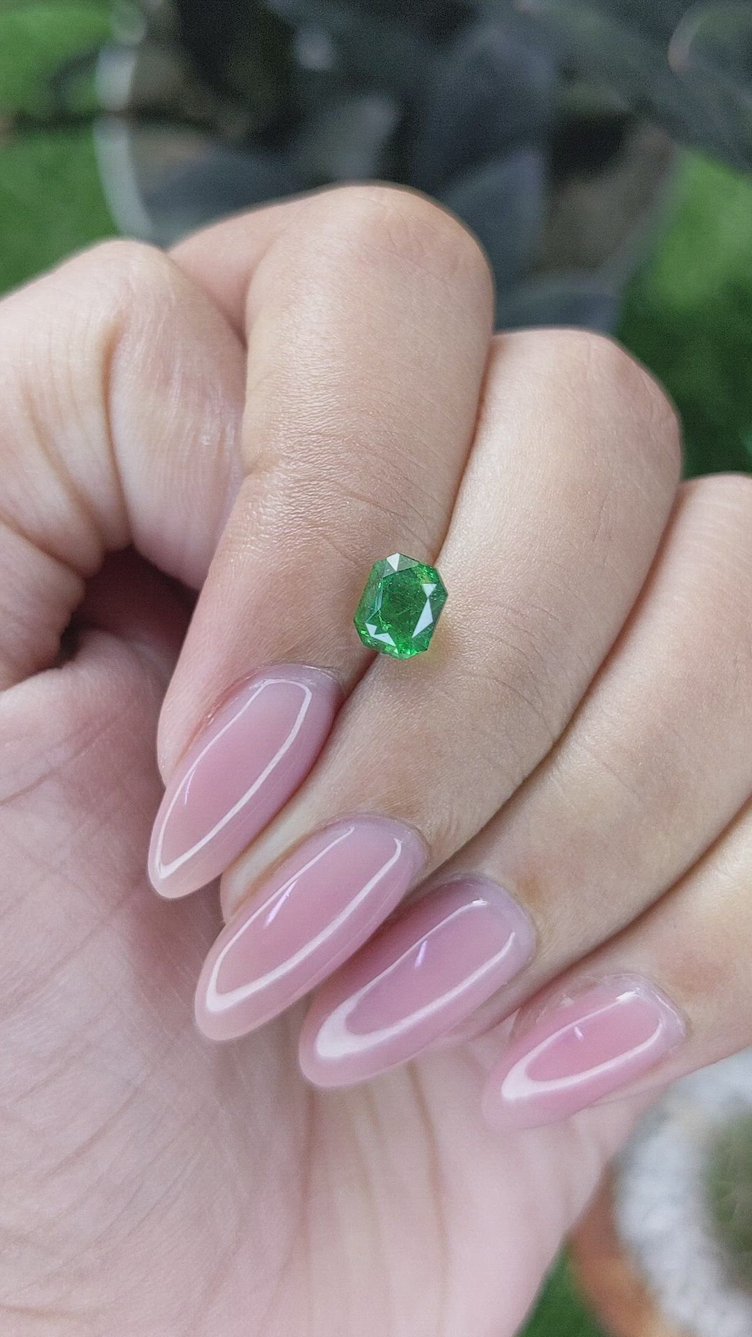 1.40 Ct. Tsavorite Garnet from Tanzania Size Video