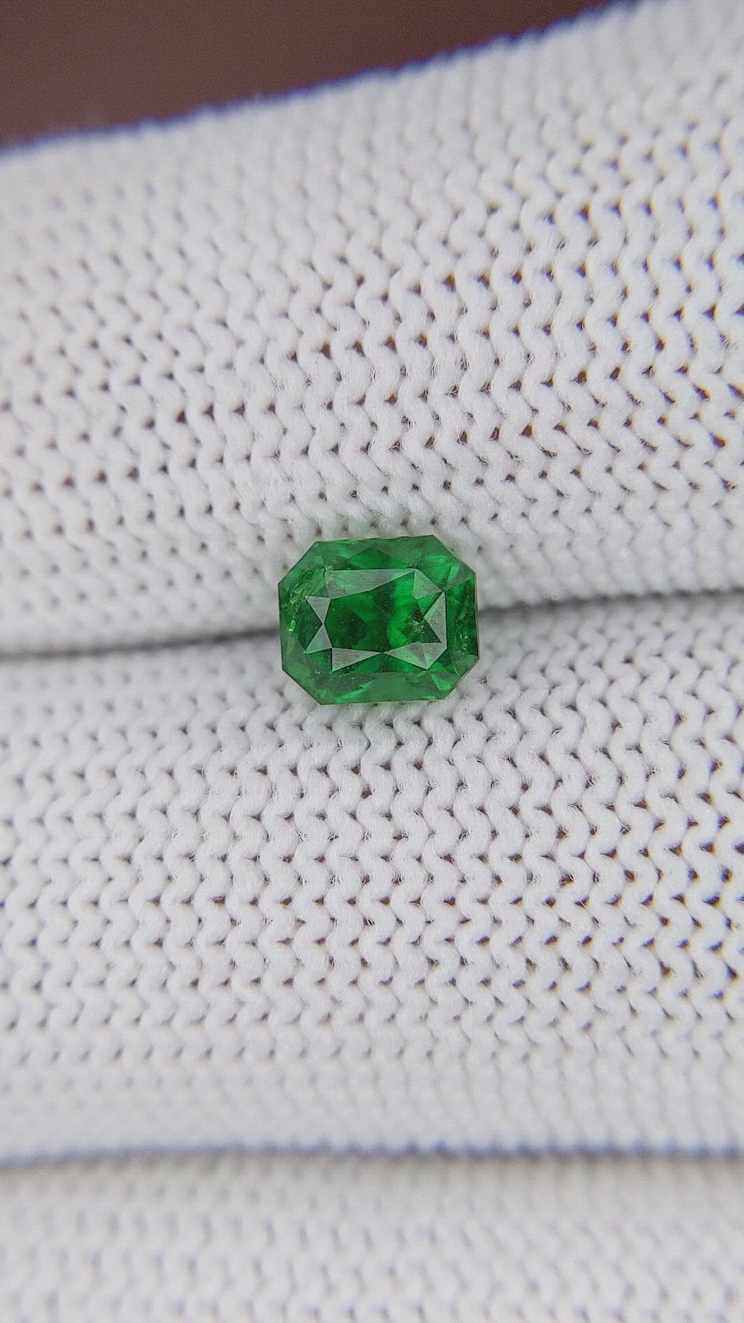 1.40 Ct. Tsavorite Garnet from Tanzania Size Video