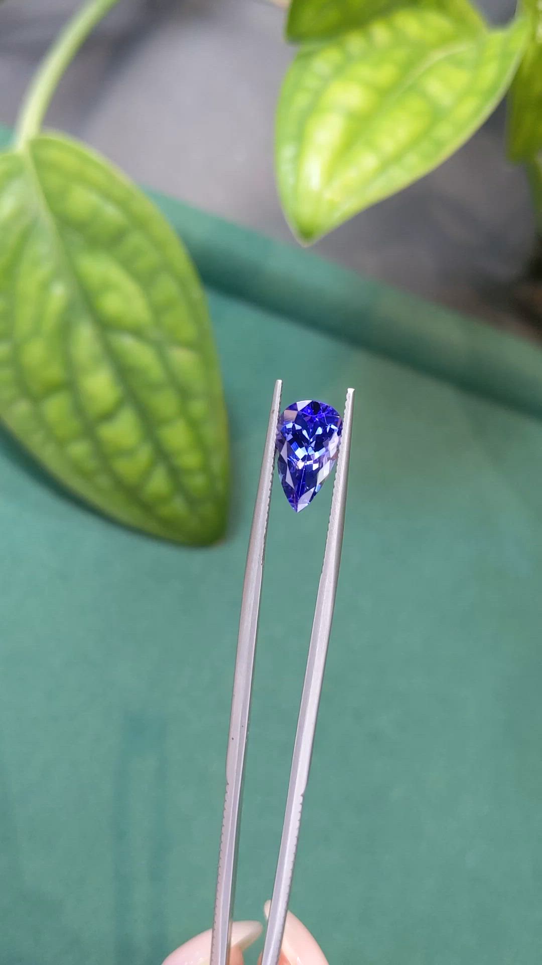2.93 Ct. Violetish Blue Tanzanite from Tanzania Size Video