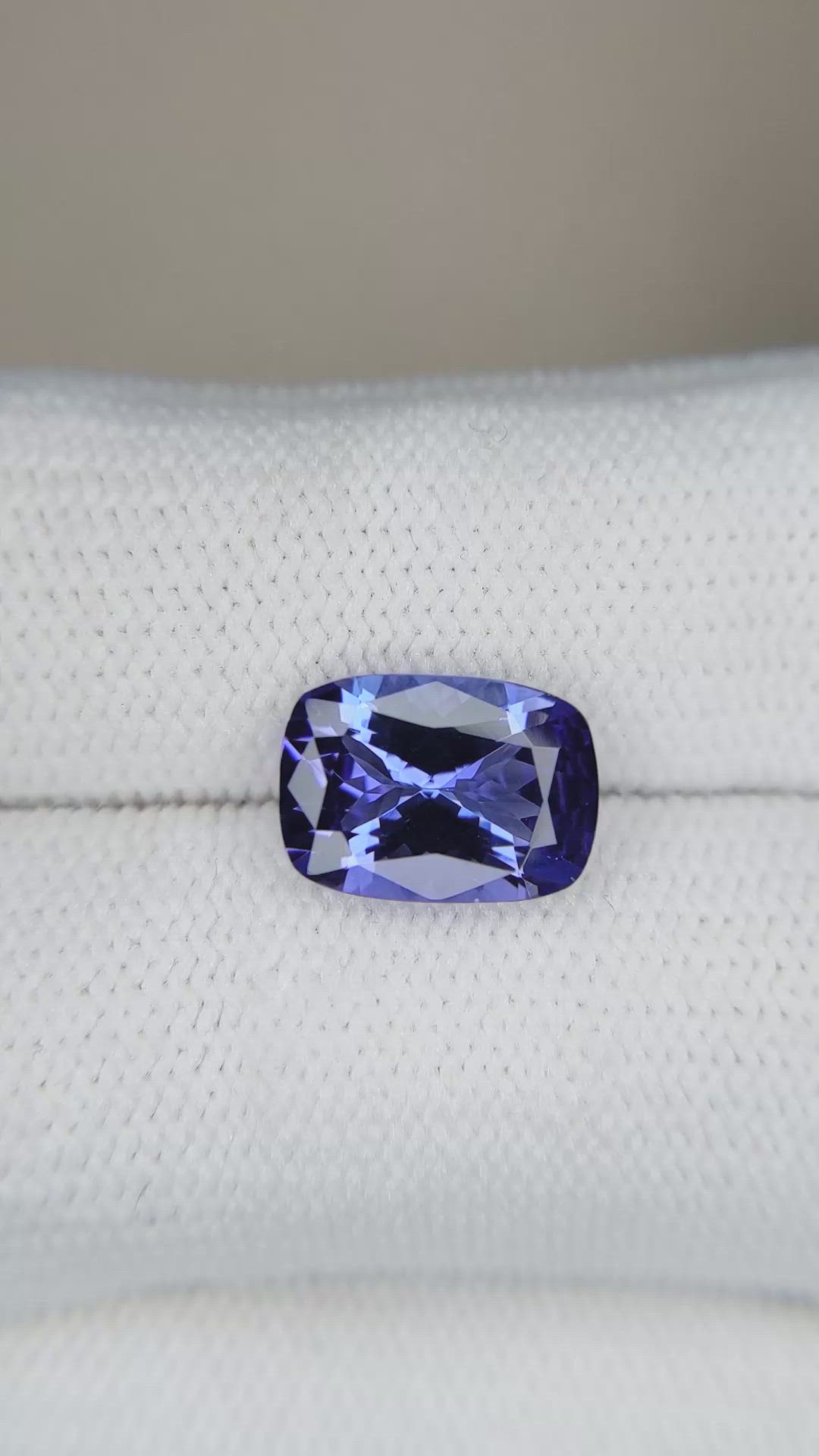 3.23 Ct. Violetish Blue Tanzanite from Tanzania Size Video