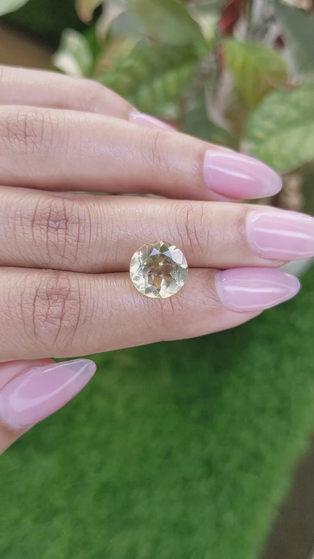 4.20 Ct. Yellow Quartz from Madagascar Size Video