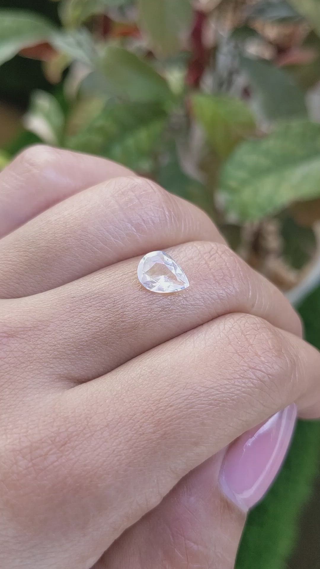 1.08 Ct. Rainbow Moonstone from Ceylon (Sri Lanka) Size Video