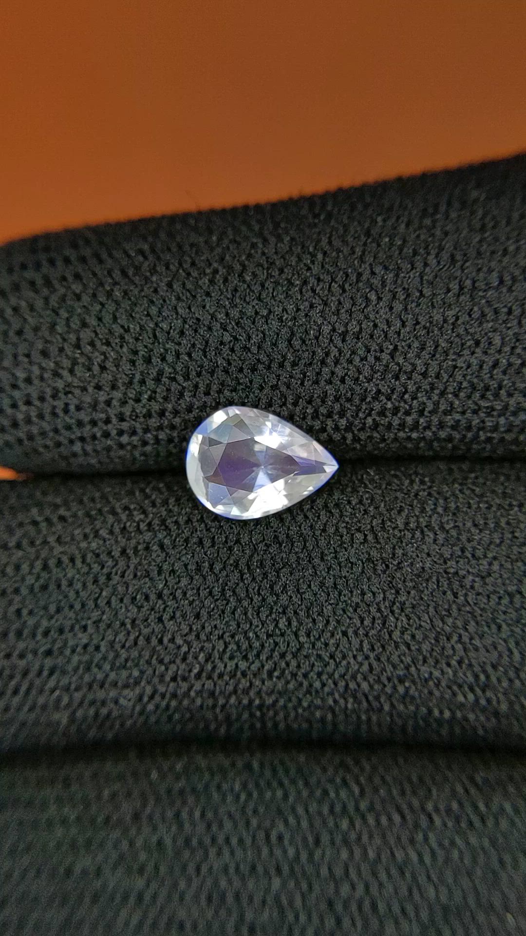 1.08 Ct. Rainbow Moonstone from Ceylon (Sri Lanka) Size Video