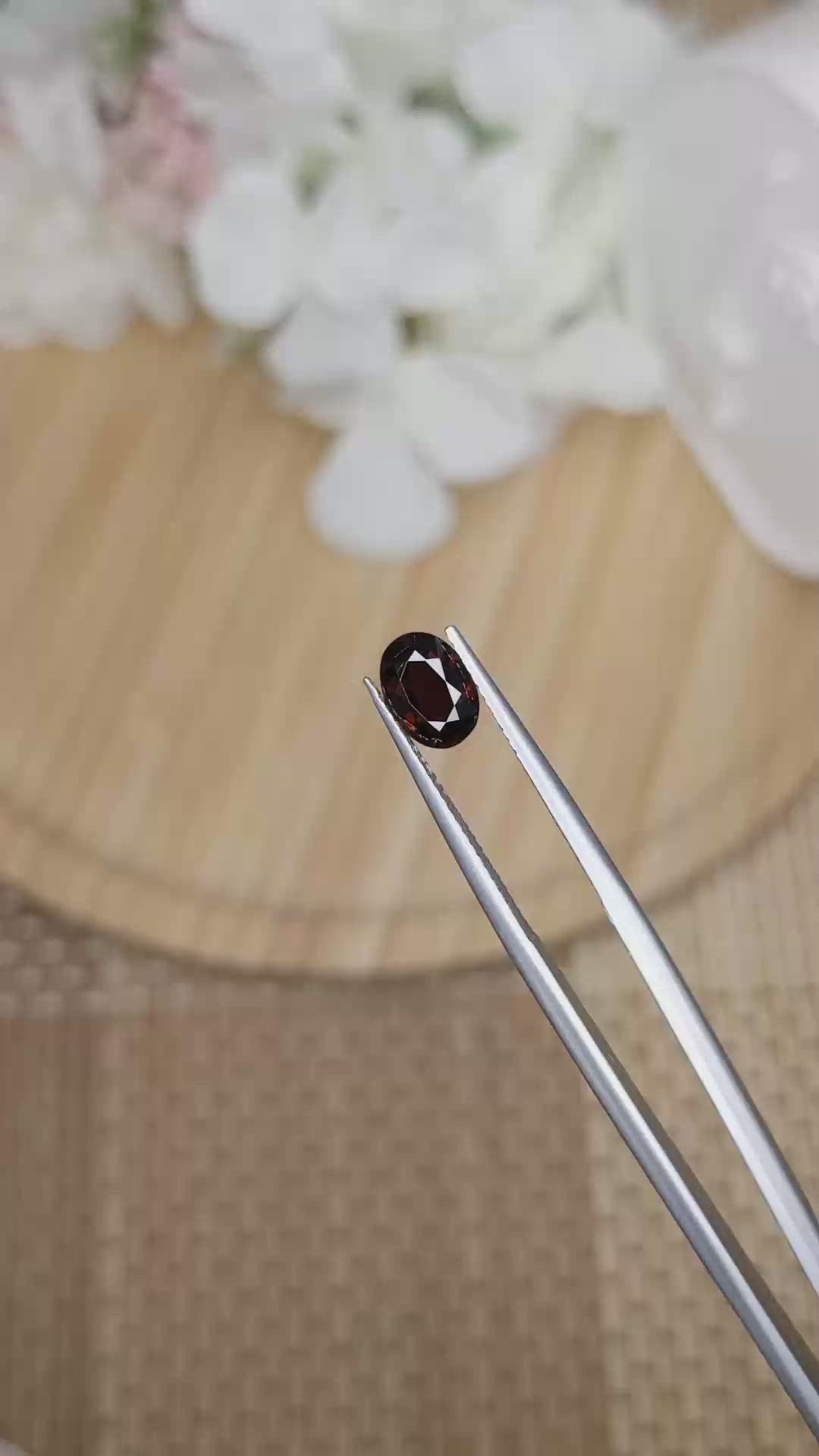 1.21 Ct. Brownish Orange Zircon from Ceylon (Sri Lanka) Size Video