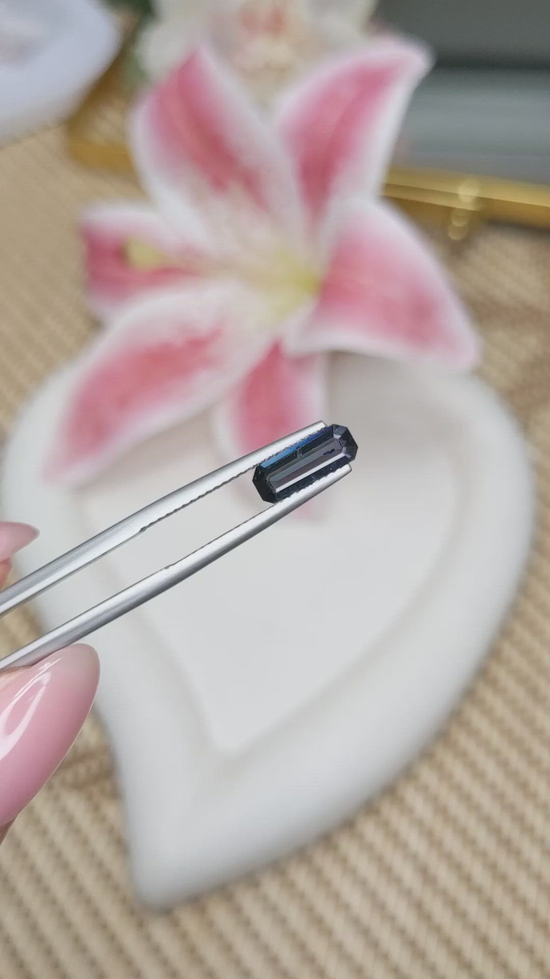 1.26 Ct. Purplish Blue Spinel from Ceylon (Sri Lanka) Size Video
