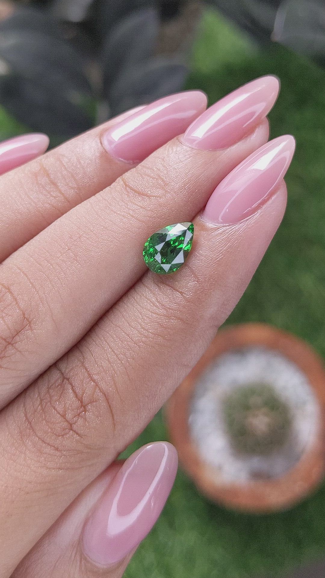1.61 Ct. Tsavorite Garnet from Kenya Size Video