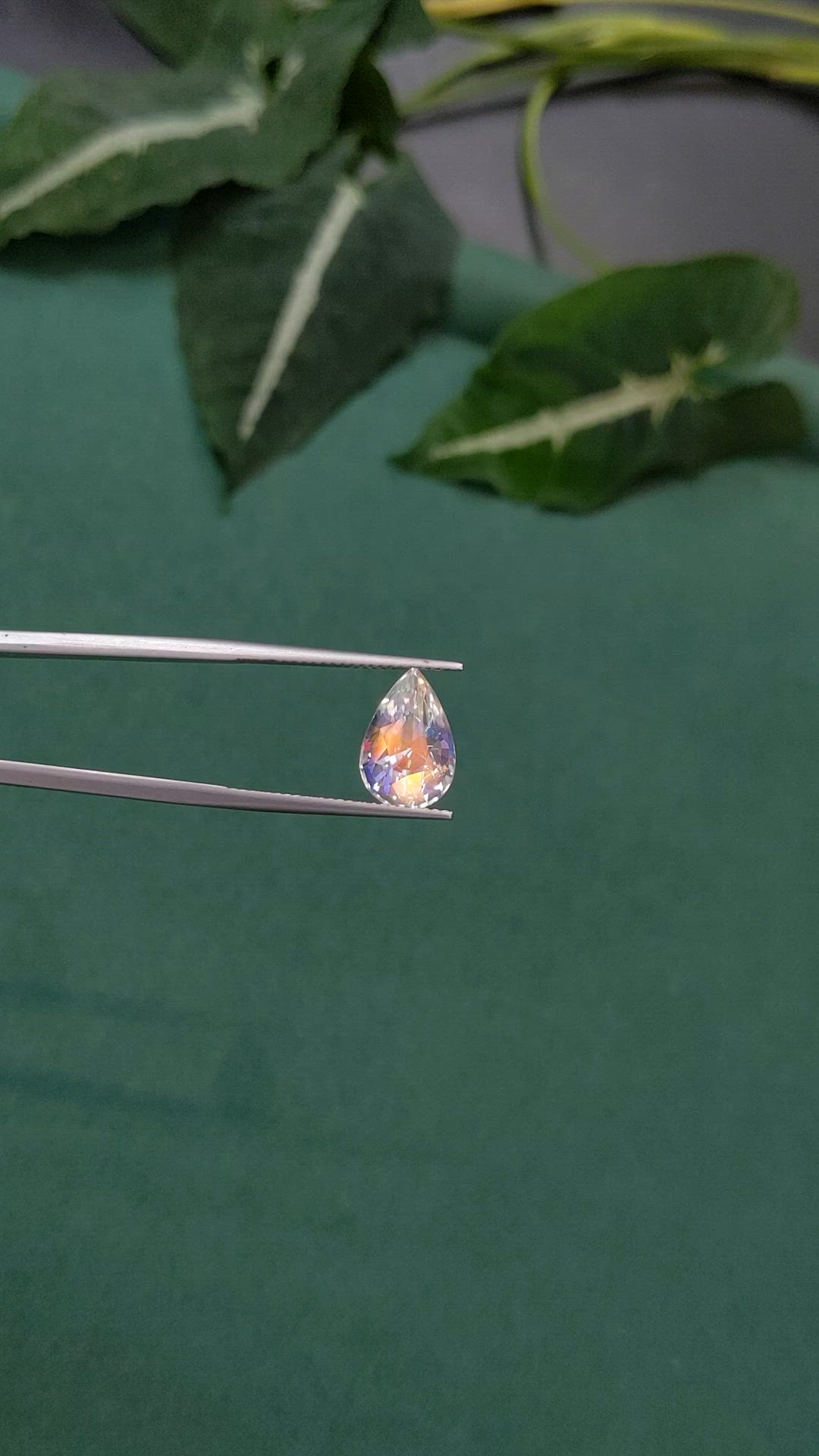 3.77 Ct. Rainbow Moonstone from Ceylon (Sri Lanka) Size Video