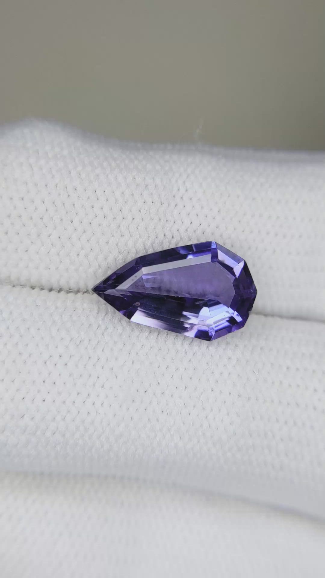 3.75 Ct. Violet Tanzanite from Tanzania Size Video