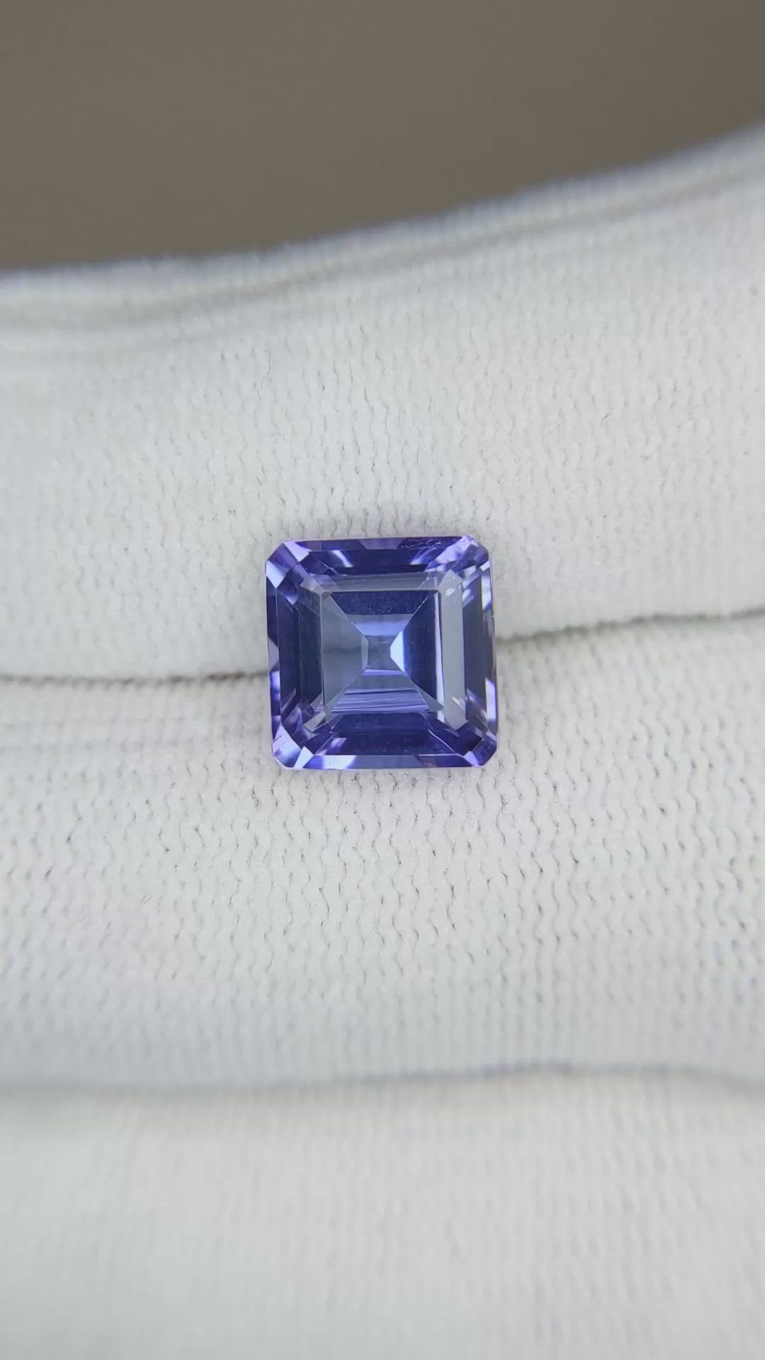 3.92 Ct. Violetish Blue Tanzanite from Tanzania Size Video