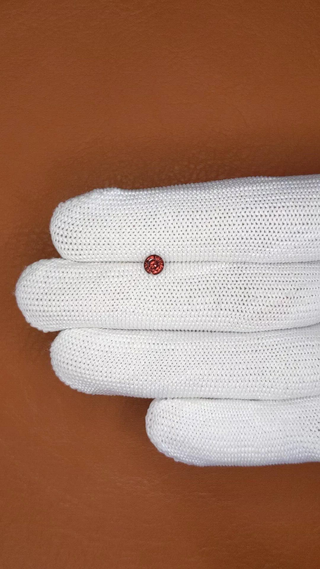 0.50 Ct. Brownish Orange Spinel from Ceylon (Sri Lanka) Size Video