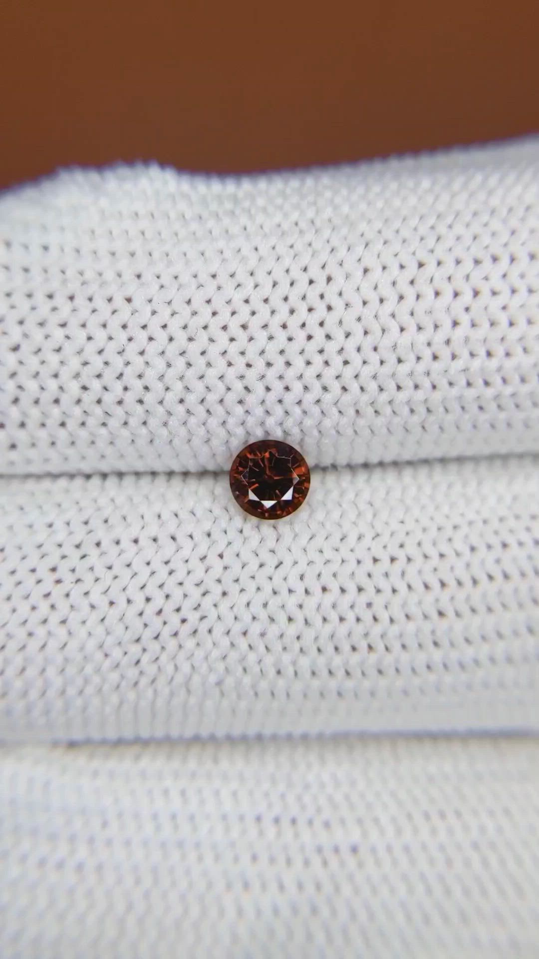 0.50 Ct. Brownish Orange Spinel from Ceylon (Sri Lanka) Size Video
