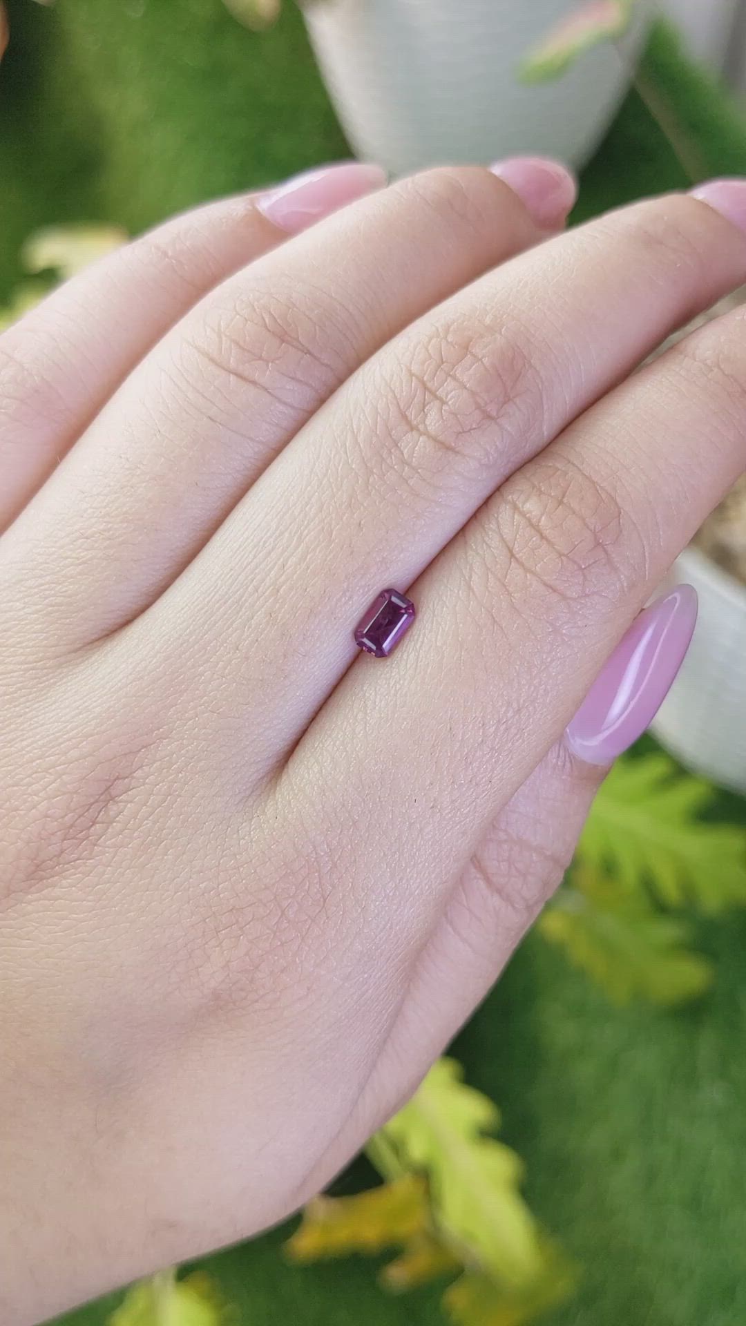 0.65 Ct. Purplish Pink Garnet from Ceylon (Sri Lanka) Size Video