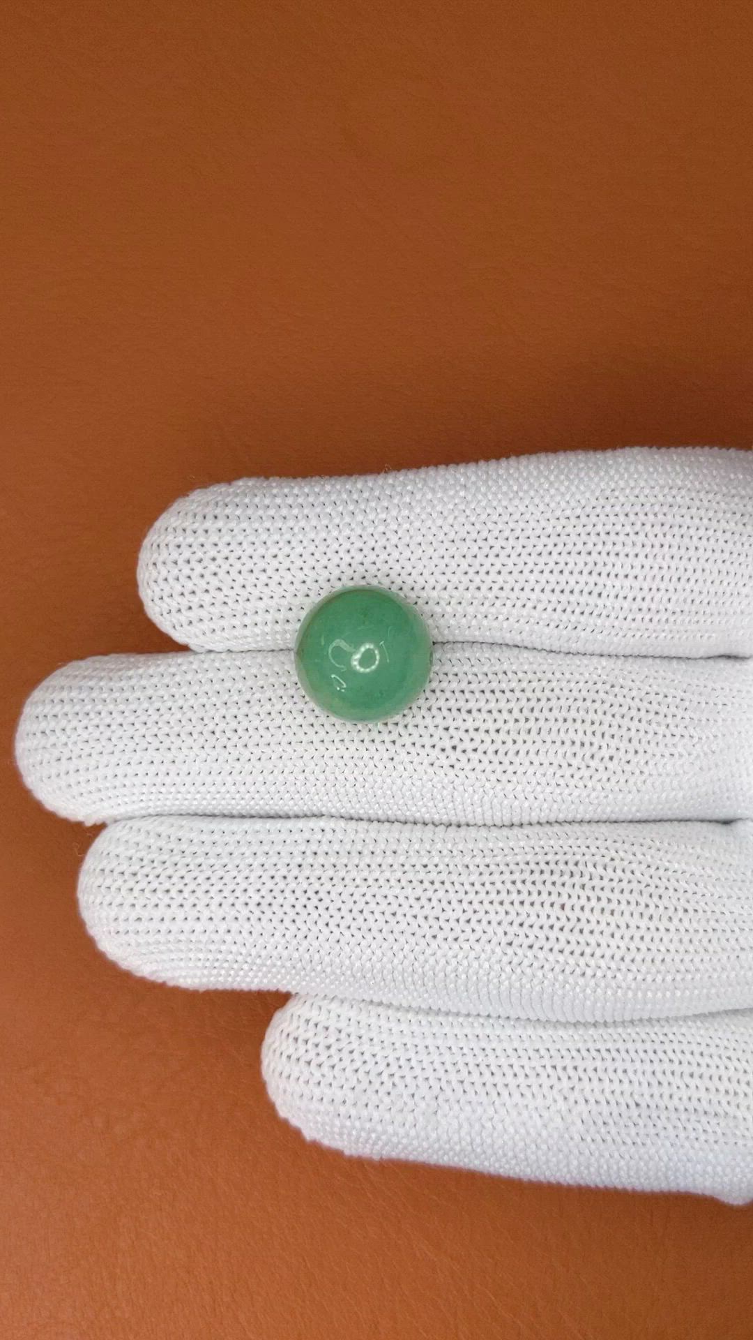 12.15 Ct. Green Jade from Burma (Myanmar) Size Video