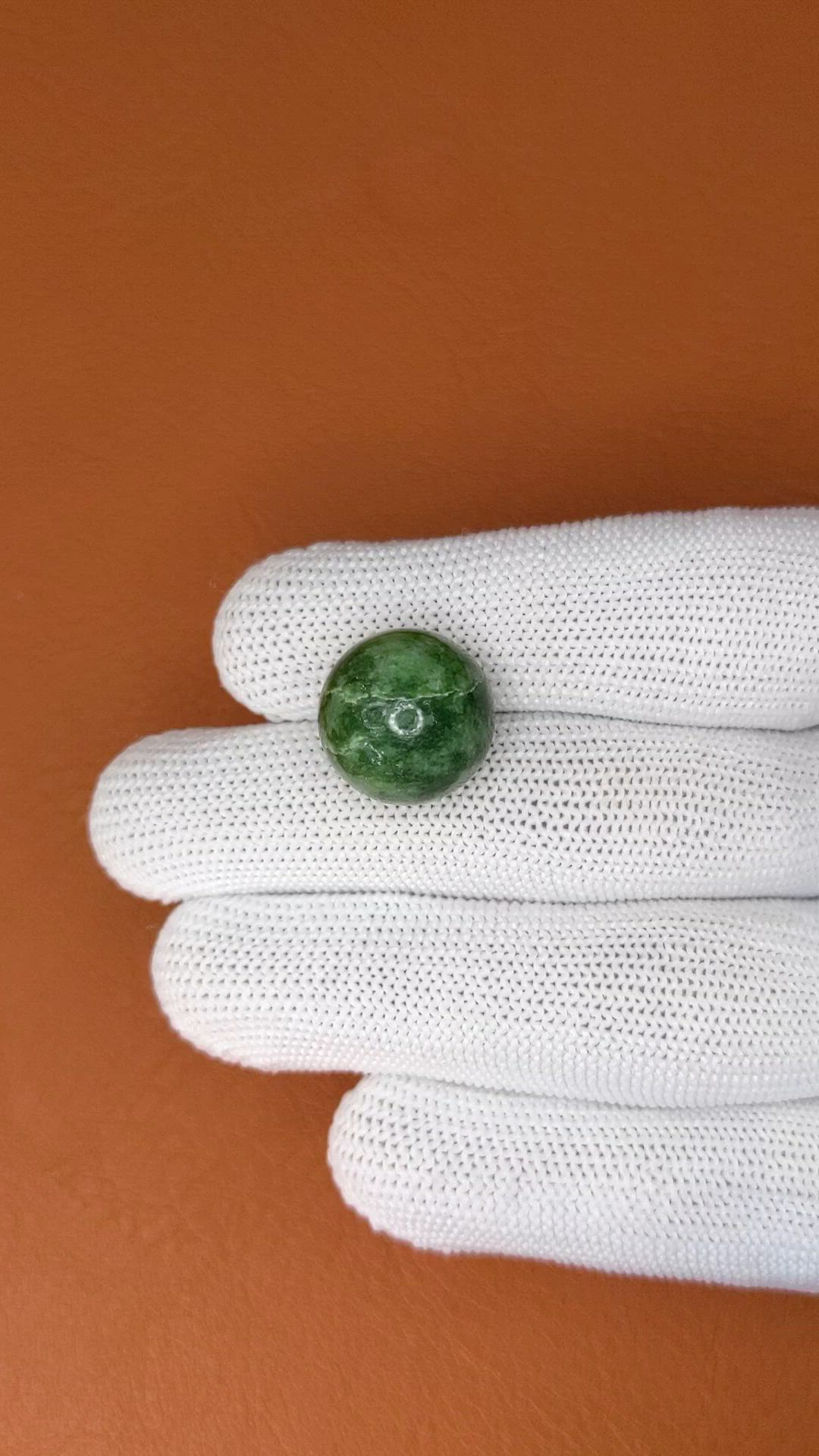 24.15 Ct. Green Jade from Burma (Myanmar) Size Video