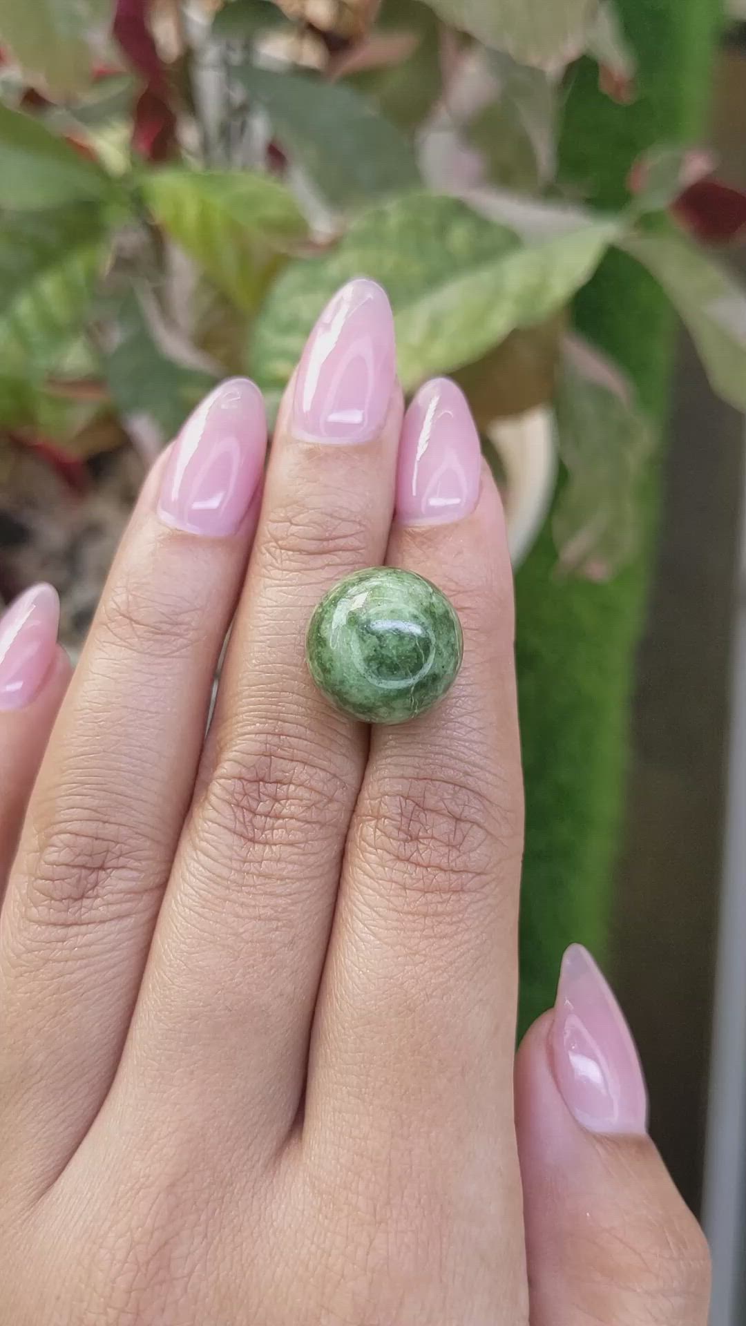 23.94 Ct. Green Jade from Burma (Myanmar) Size Video