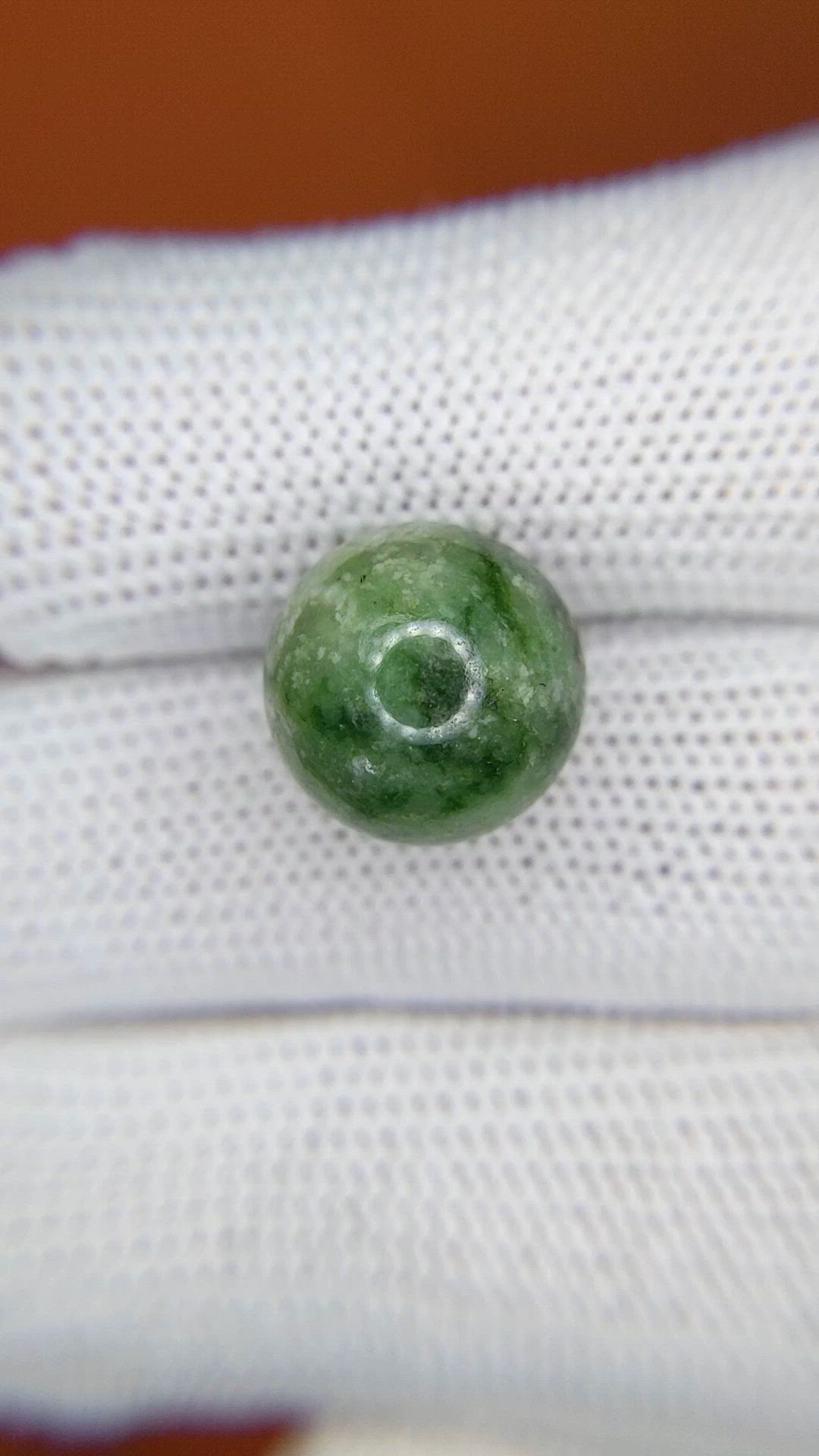 13.13 Ct. Green Jade from Burma (Myanmar) Size Video