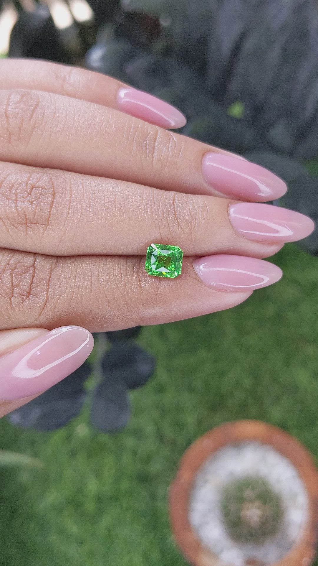 1.56 Ct. Tsavorite Garnet from Tanzania Size Video