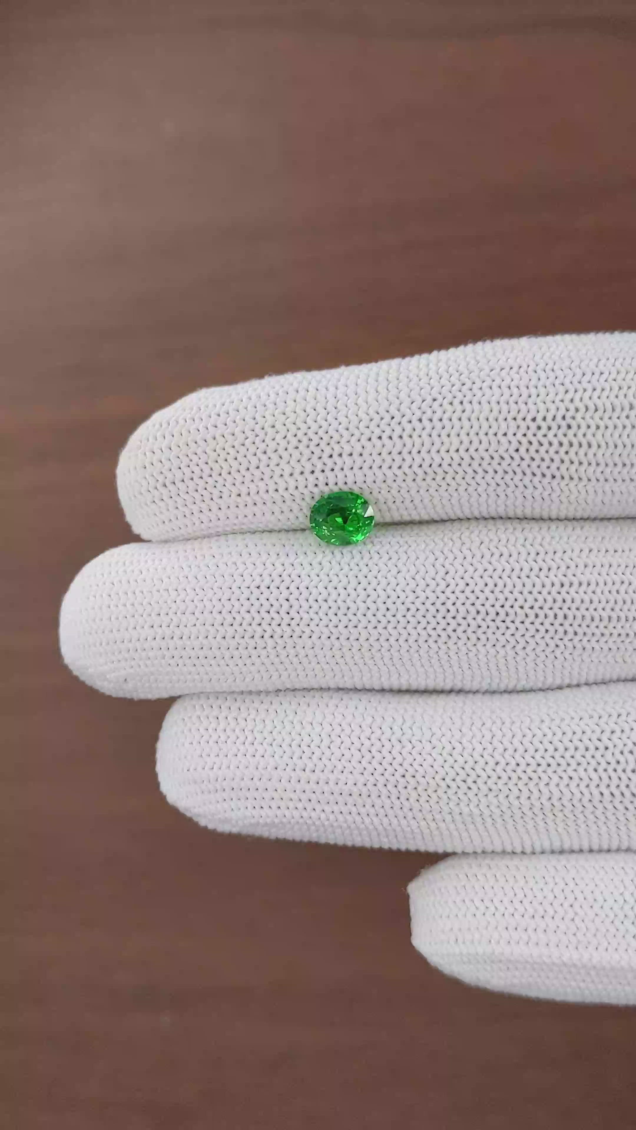 1.07 Ct. Tsavorite Garnet from Tanzania Size Video