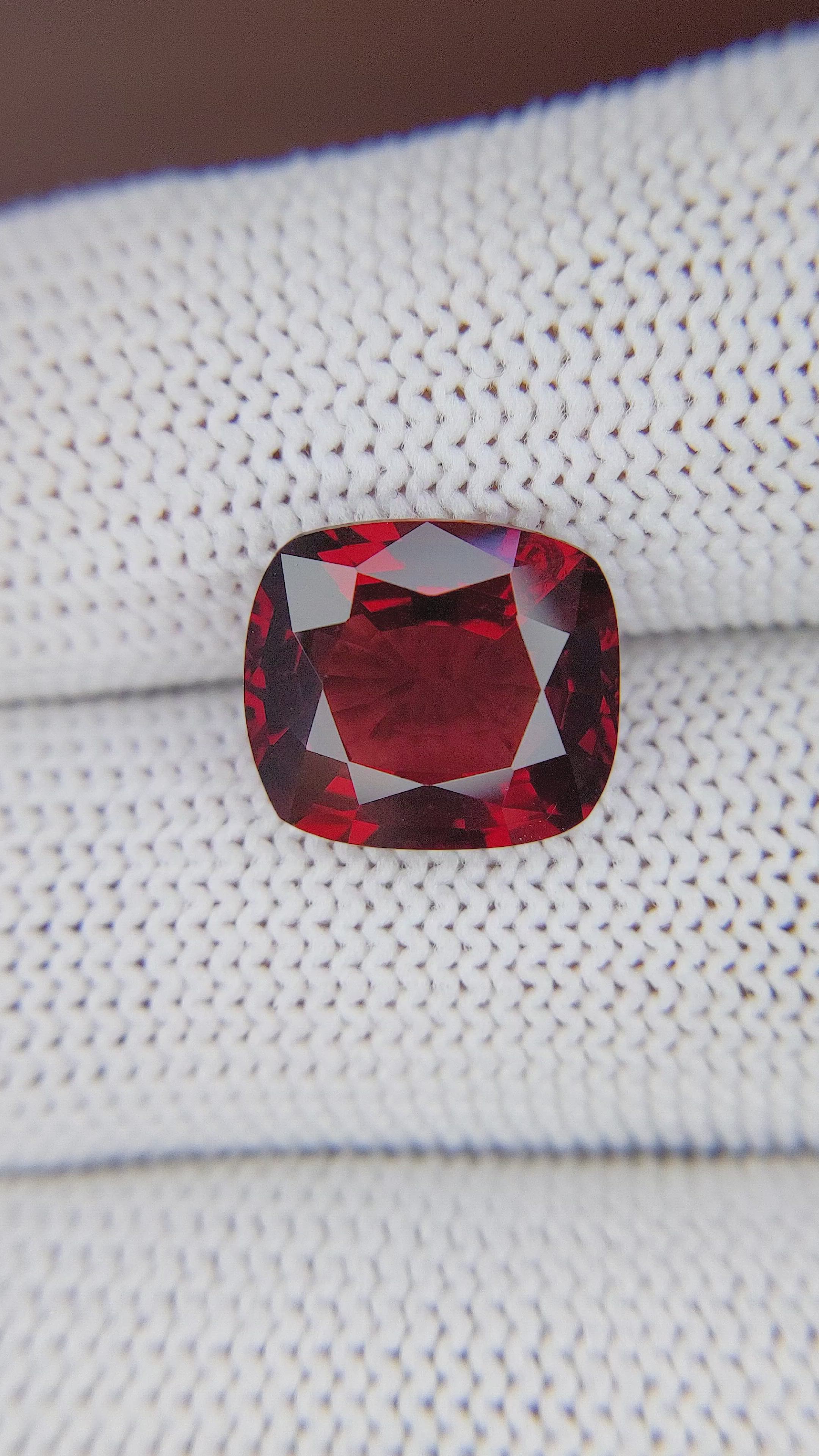 6.43 Ct. Red Garnet from Ceylon (Sri Lanka) Size Video
