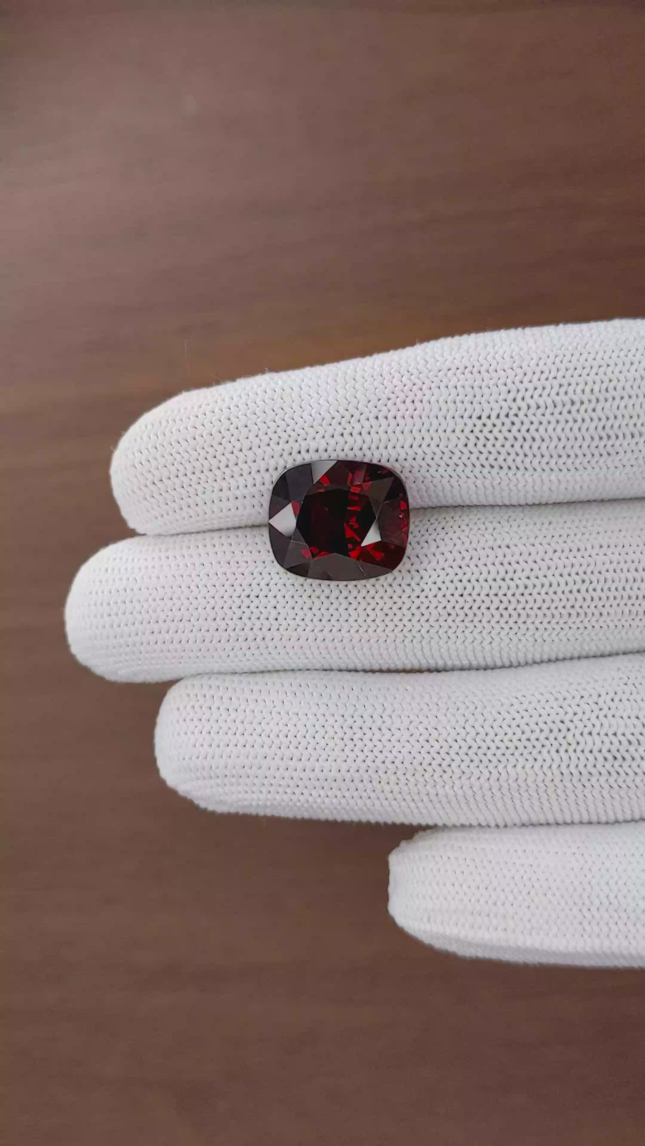 15.29 Ct. Red Garnet from Ceylon (Sri Lanka) Size Video