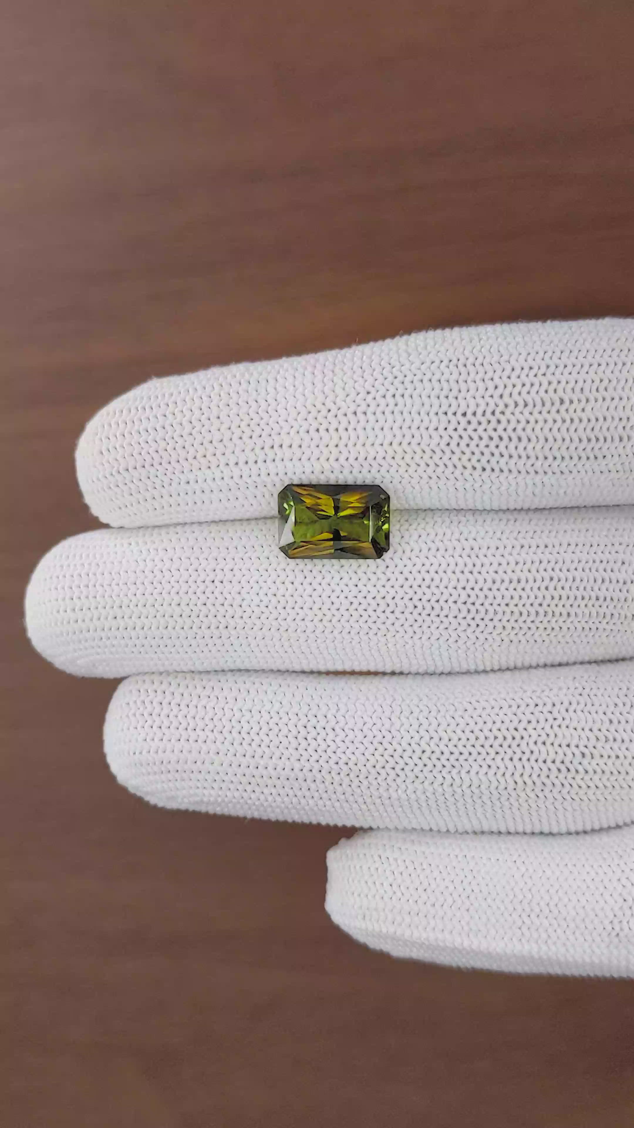 3.82 Ct. Yellowish Green Tourmaline from Ceylon (Sri Lanka) Size Video